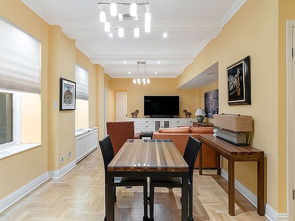 4th image of 100 Central Park S APT 3E