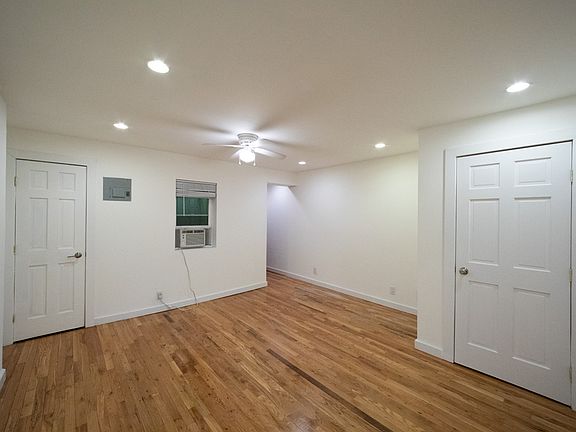 3rd image of 20 Sidney Pl APT A
