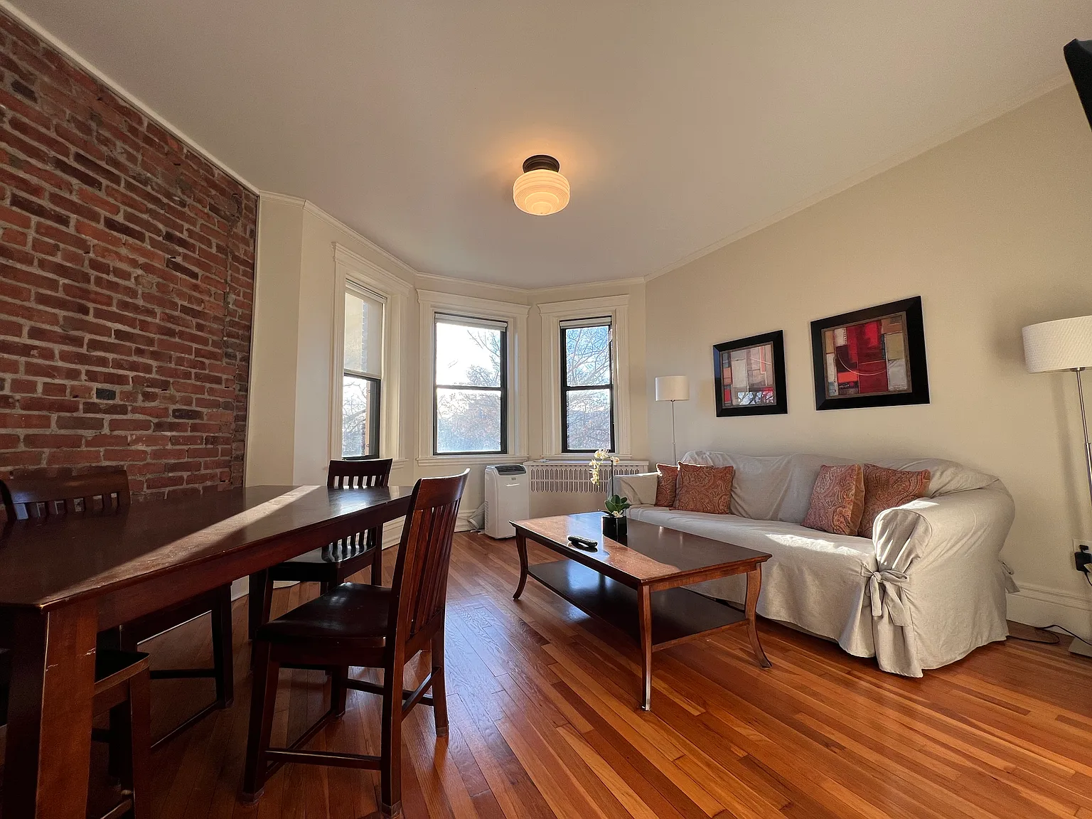 1 bed, 600 sqft, $3,000 — Photo 1