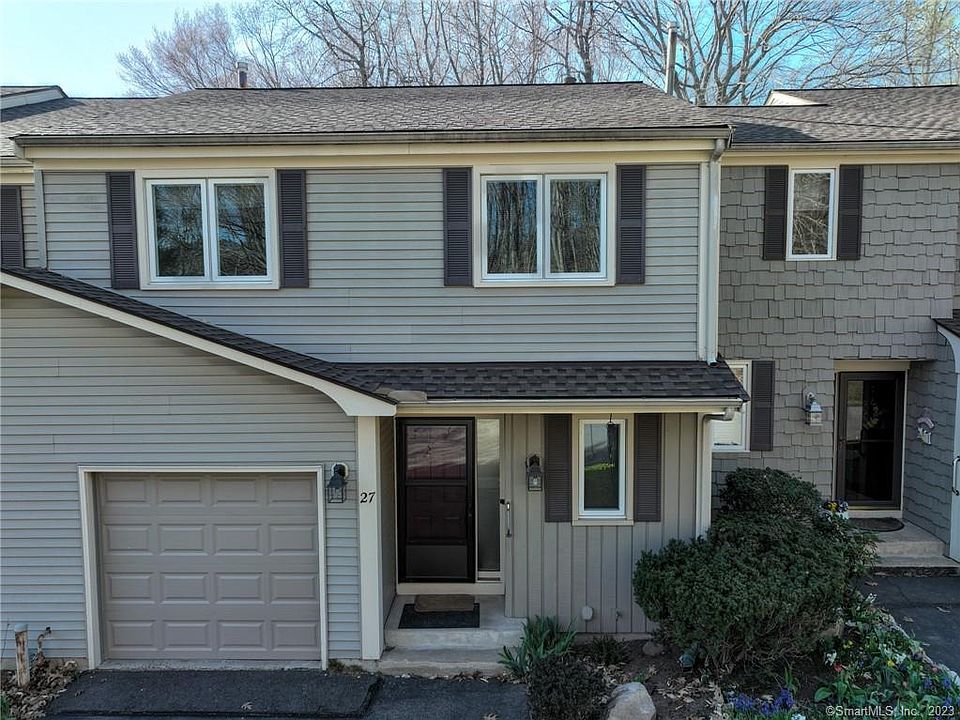 1st image of 27 Uplands Way #27