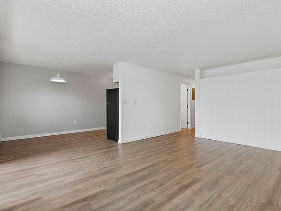 5th image of 962 Sunset Blvd NE APT B2