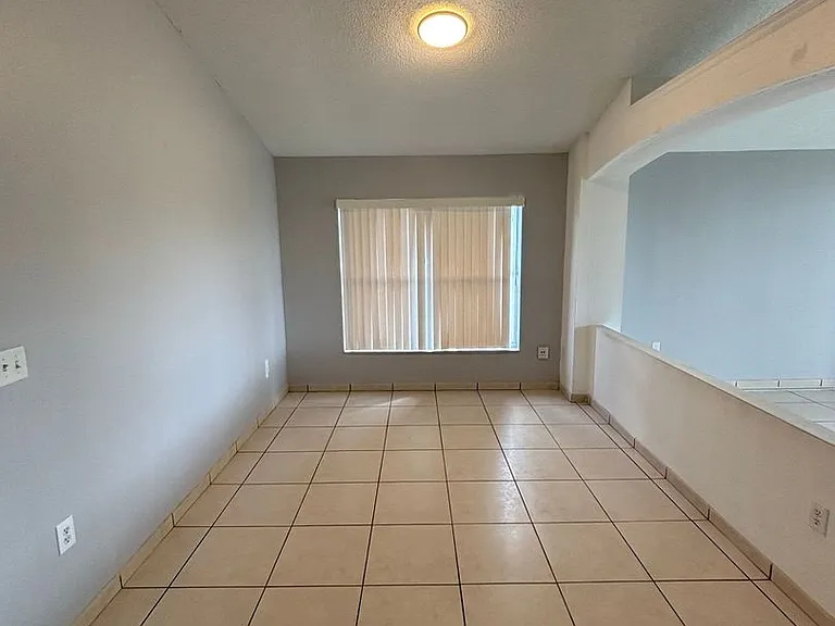 12804 Gettysburg Cir — Photo 3