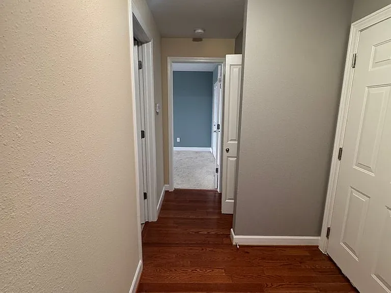 5630 Pershing Ave #36 — Photo 14