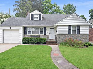 242 Clinton Rd, Garden City, NY 11530