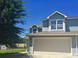 1030 E 24th St, Lawrence, KS 66046