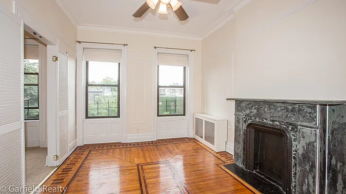 Rented by Garfield Realty  | media 20