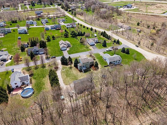 2nd image of 1227 Treeway Dr NW
