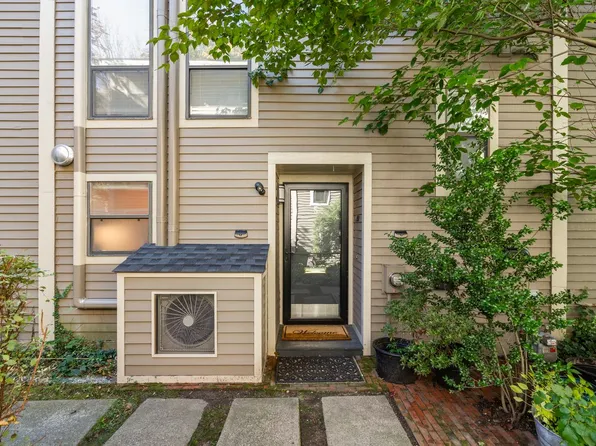 (undisclosed Address), Cambridge, MA 02139