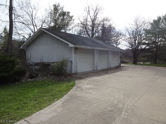 5th image of 2252 Medina Line Rd