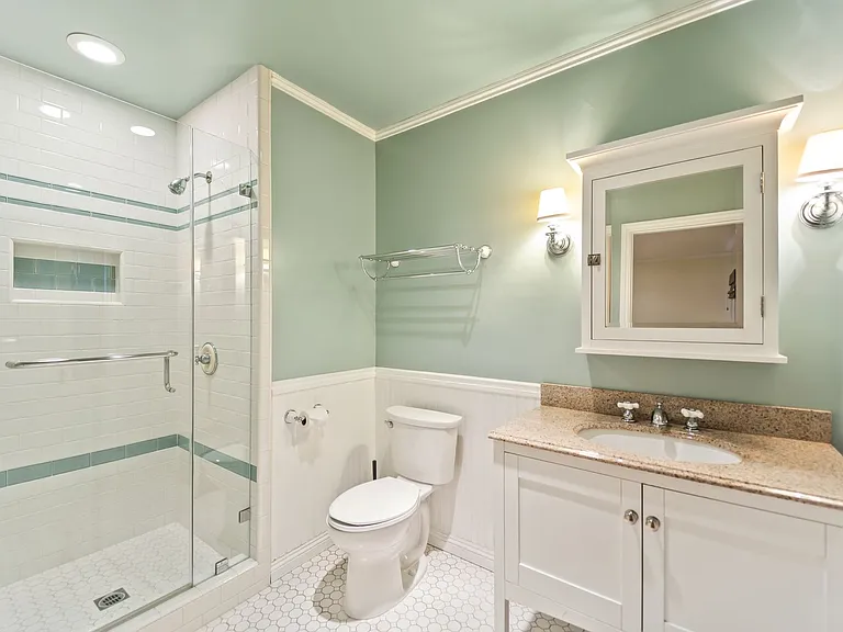 10342 Keswick Ave — Photo 8