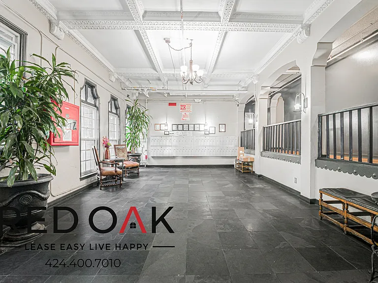 835 S Oxford Ave #416 — Photo 9
