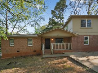 137 Green Tree Dr, Columbia, SC 29203