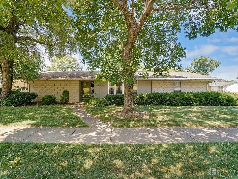 1st image of 3883 Castano Dr