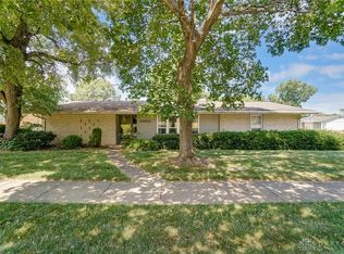 3883 Castano Dr, Dayton, OH 45416