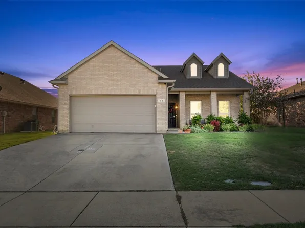 55 N Highland Dr, Sanger, TX 76266