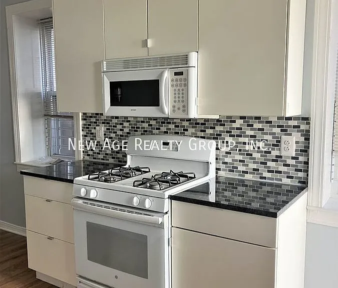 3111 Haverford Ave — Photo 9