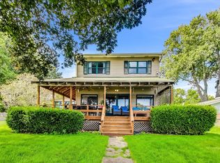 2208 Orchard Beach Rd, McHenry, IL 60050