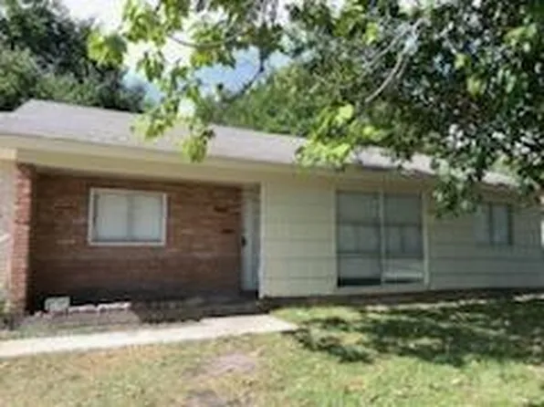 5655 Belneath St, Houston, TX 77033