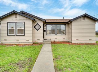 1486 Newburg Rd, Fortuna, CA 95540