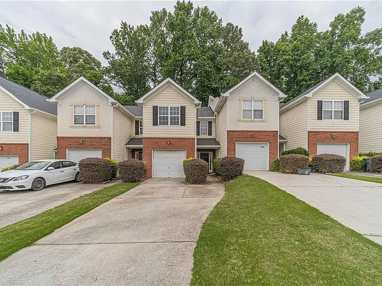 1191 Primrose View Cir — Photo 4