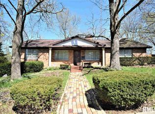 19 Rushton Dr, Mount Vernon, IL 62864