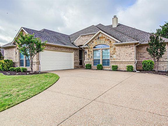 2nd image of 315 Autumnwood Ct