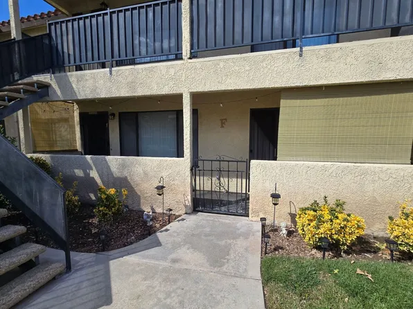 25564 Sharp Dr APT F, Hemet, CA 92544