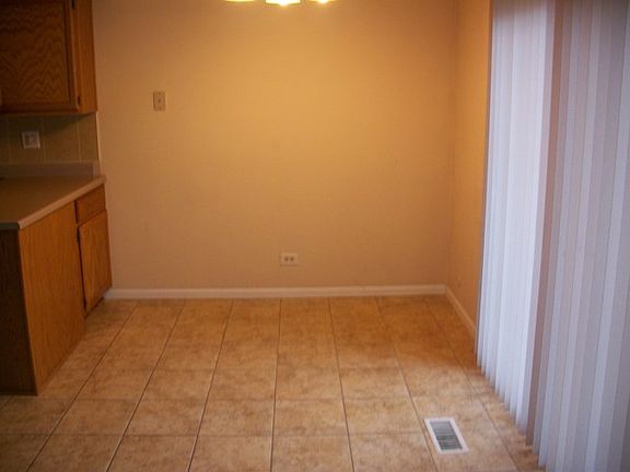 4th image of 369 Kirkwood Cir