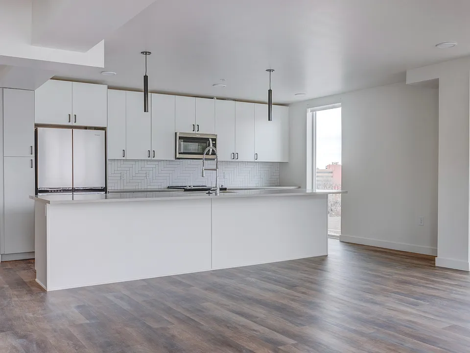 Modern Kitchen