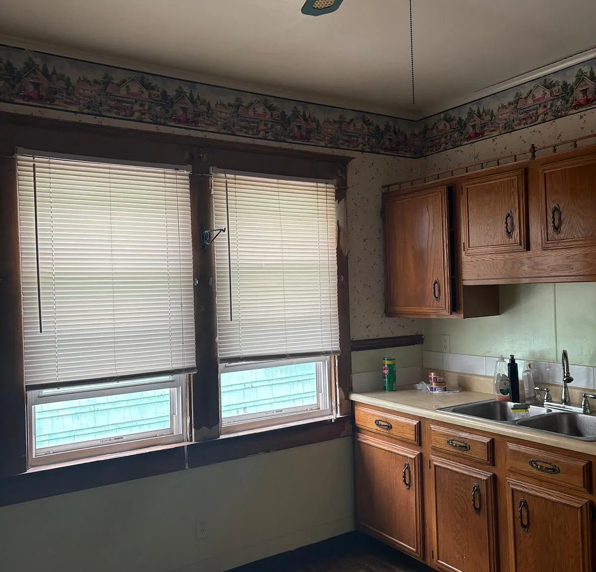 3 bed, $1,500 — Photo 3
