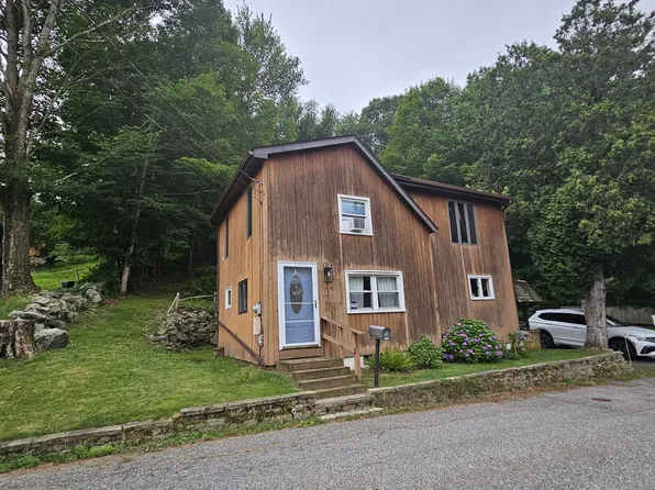 33 Tanner Avenue, Norwich, CT 06360