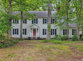 2301 Corner Rock Rd, Midlothian, VA 23113