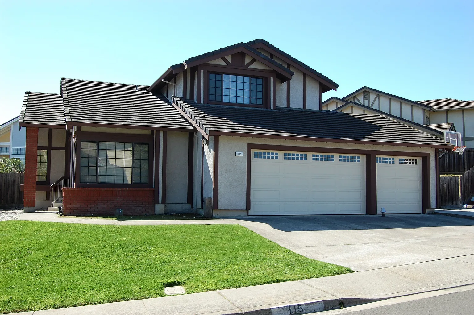 115 Obsidian Way photo 1