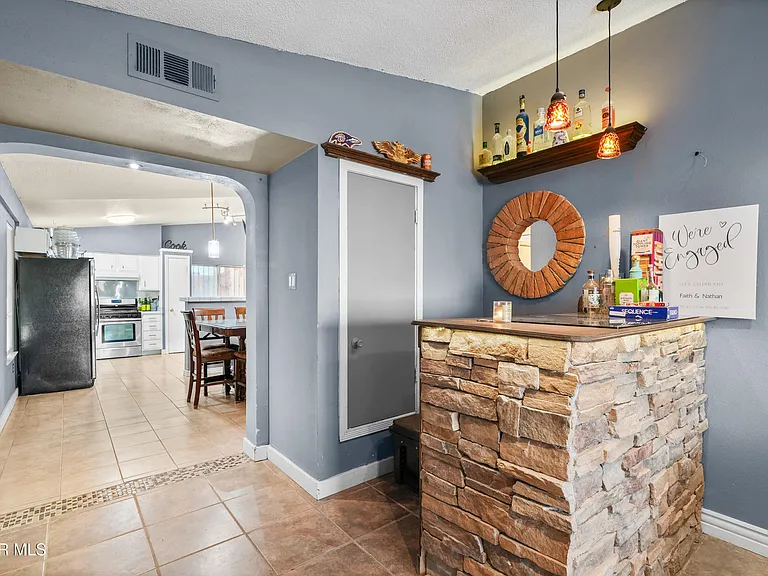 13475 Sunset Hills Dr — Photo 18