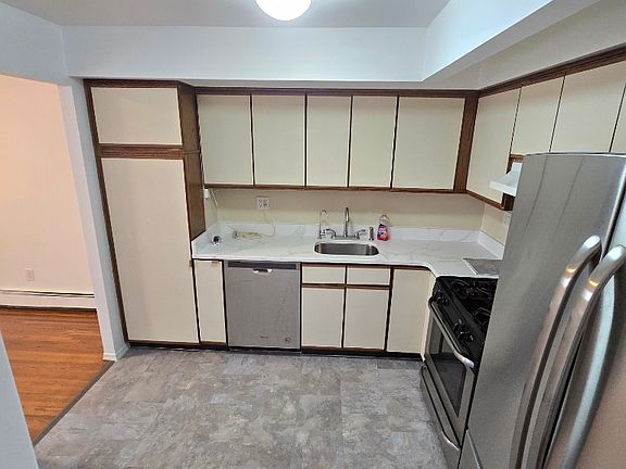 4th image of 23-83 37th St #2