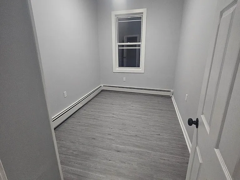 25 Cedar St #2 — Photo 7