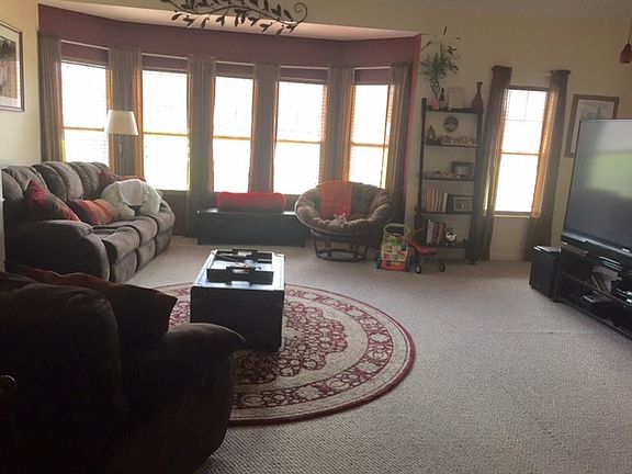 2nd image of 2552 Woodward Ave #62/4