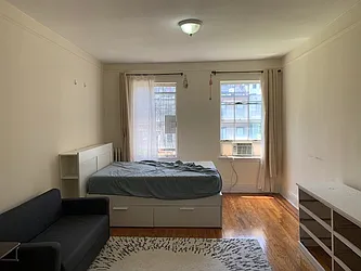 Rented by Salon Realty Corp