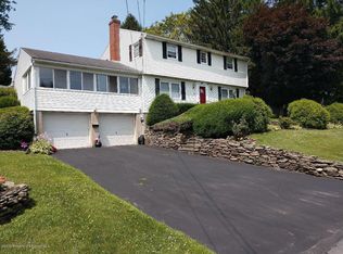 308 Tulip Cir, Clarks Summit, PA 18411