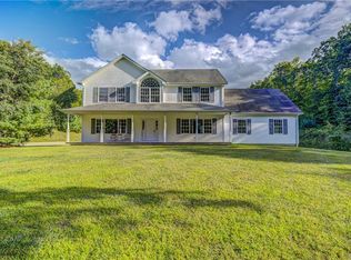 16 Roe Rd, Bloomingburg, NY 12721