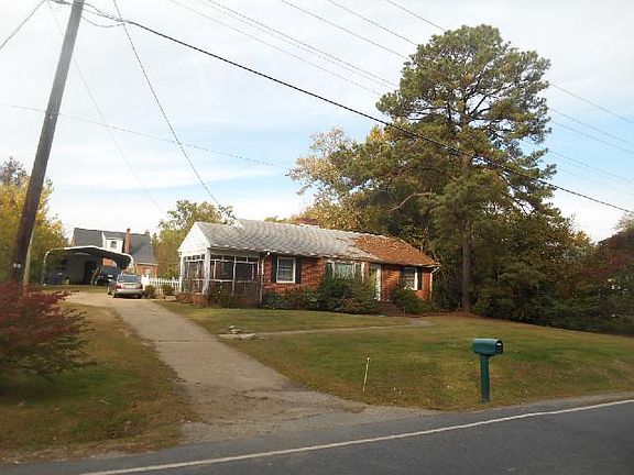 2nd image of 4905 Oakleys Ln