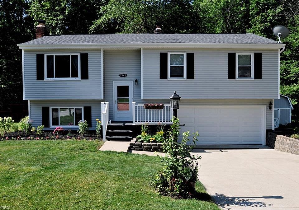 1st image of 1941 Thorpe Cir