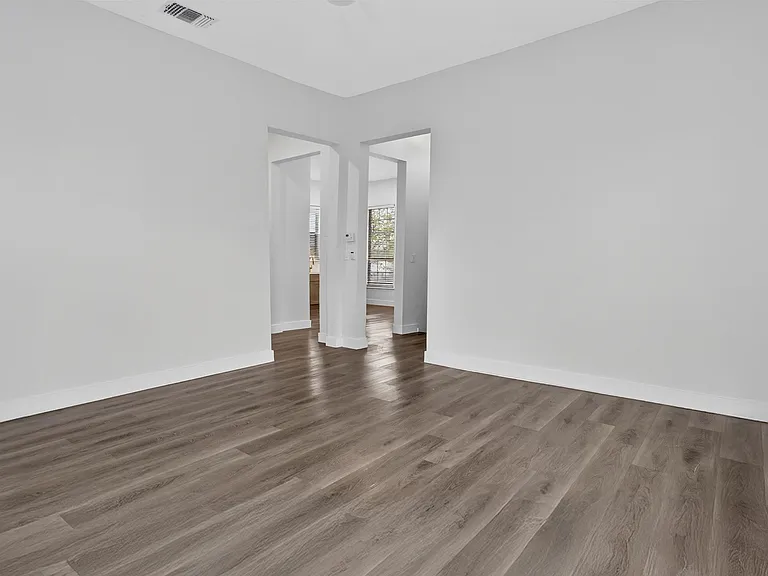 413 Nopal St #102 — Photo 7