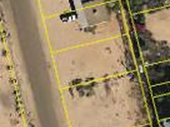 200-214 N Odessa St, Goldsmith, TX 79741