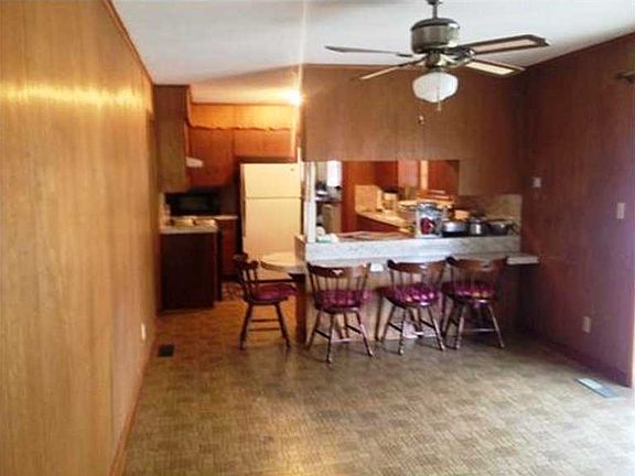 5th image of 1125 S Lake Sequoyah Dr
