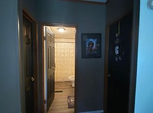 210 J Tucker Rd, Gadsden, AL 35904