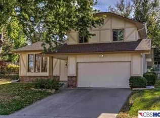 2219 N 128th Cir, Omaha, NE 68164