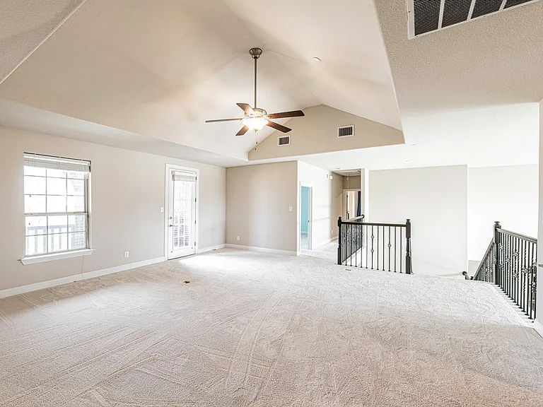 2320 Lewis Canyon Dr — Photo 35
