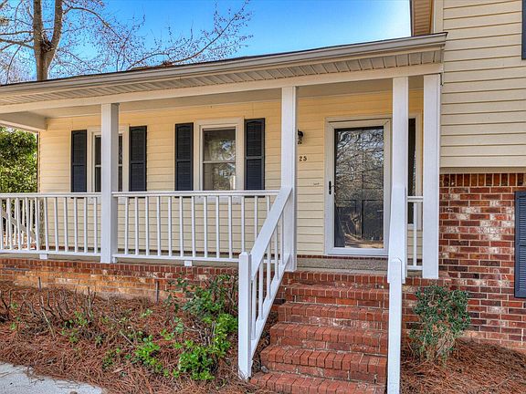 3rd image of 225 Ronstadt Drive