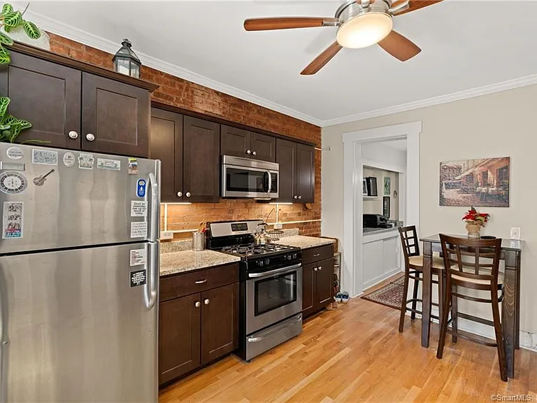 212 Wooster St #1 — Photo 4